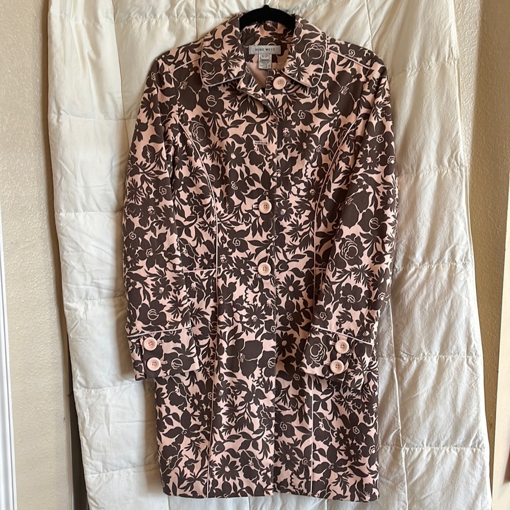 Nine West ladies rain coat